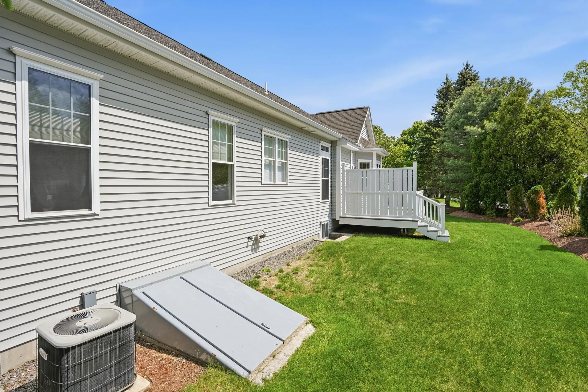 6 Appleton Way Amherst NH 03031