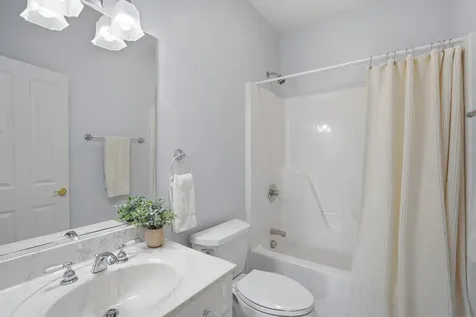 6 Appleton Way Amherst NH 03031