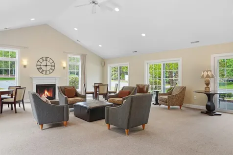 6 Appleton Way Amherst NH 03031