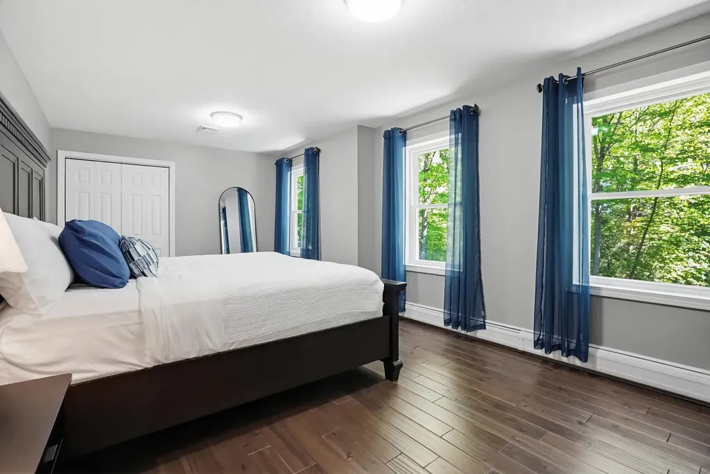 73 Jenkins Road Bedford NH 03110