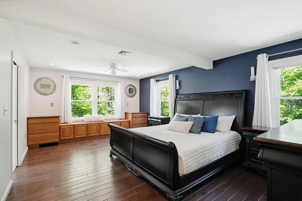 73 Jenkins Road Bedford NH 03110