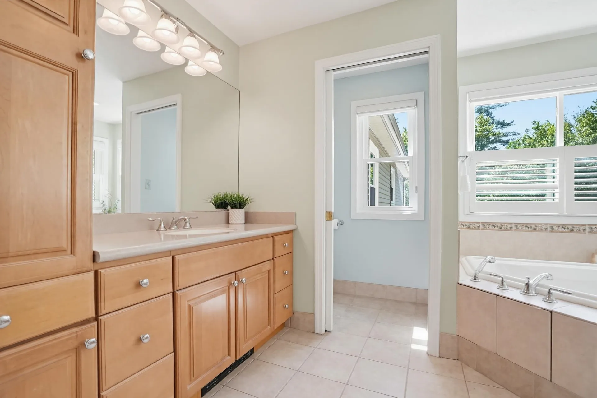 73 Jenkins Road Bedford NH 03110