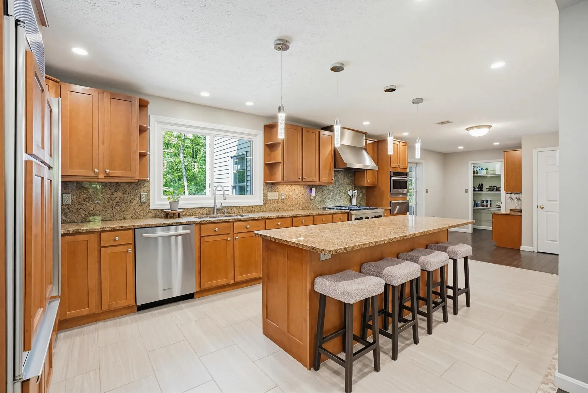 73 Jenkins Road Bedford NH 03110