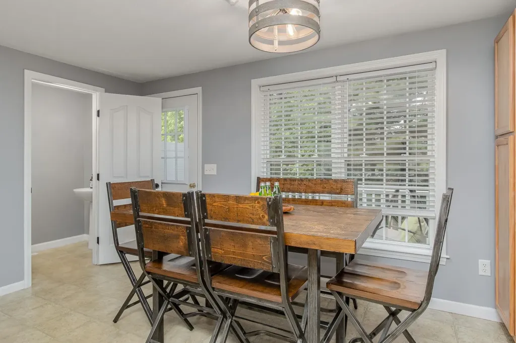 1 Peach Street Concord NH 03301
