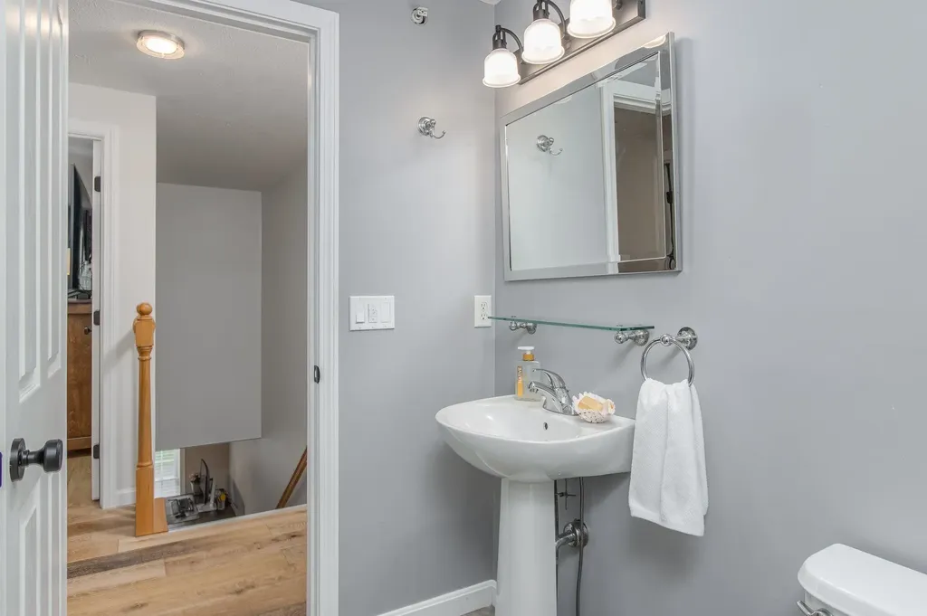 1 Peach Street Concord NH 03301