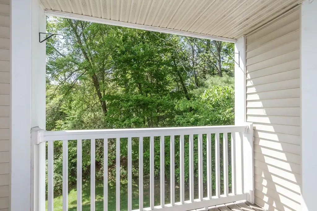 3 Timberwood Drive Goffstown NH 03045