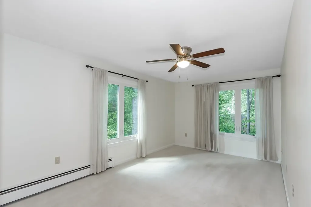 3 Timberwood Drive Goffstown NH 03045