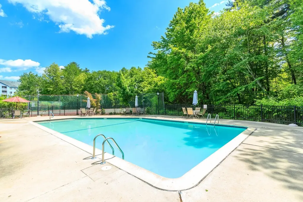 3 Timberwood Drive Goffstown NH 03045