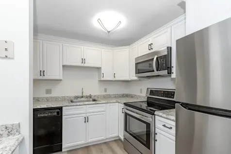 3 Timberwood Drive Goffstown NH 03045