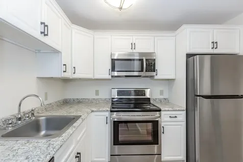 3 Timberwood Drive Goffstown NH 03045