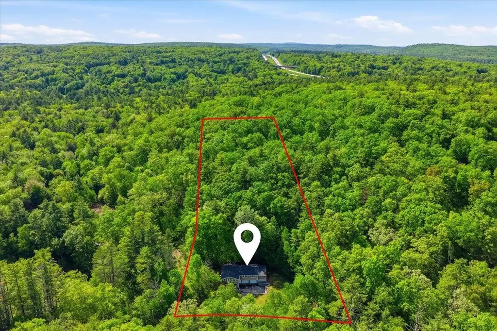 45 Lane Road Raymond NH 03077