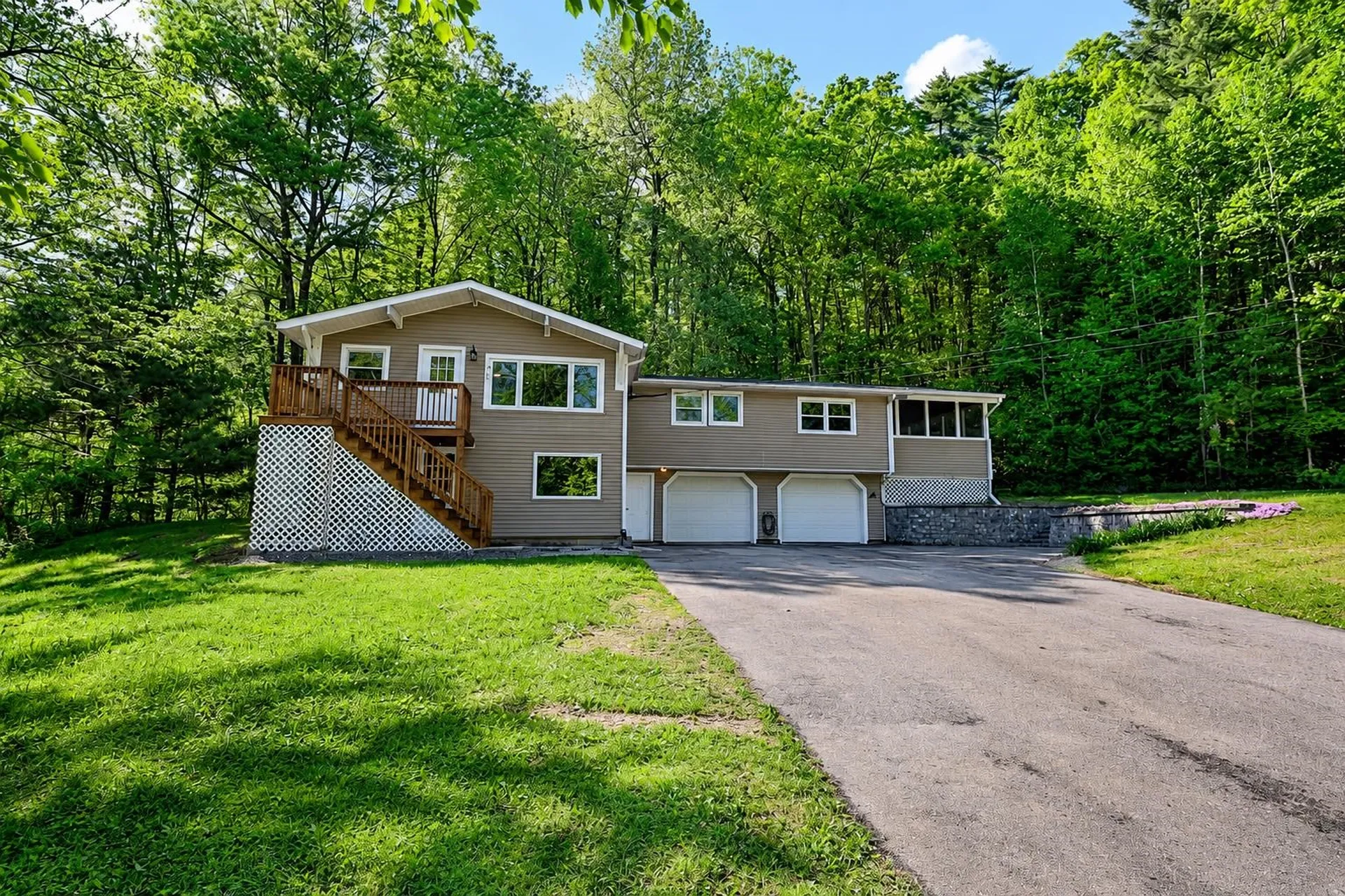 45 Lane Road Raymond NH 03077