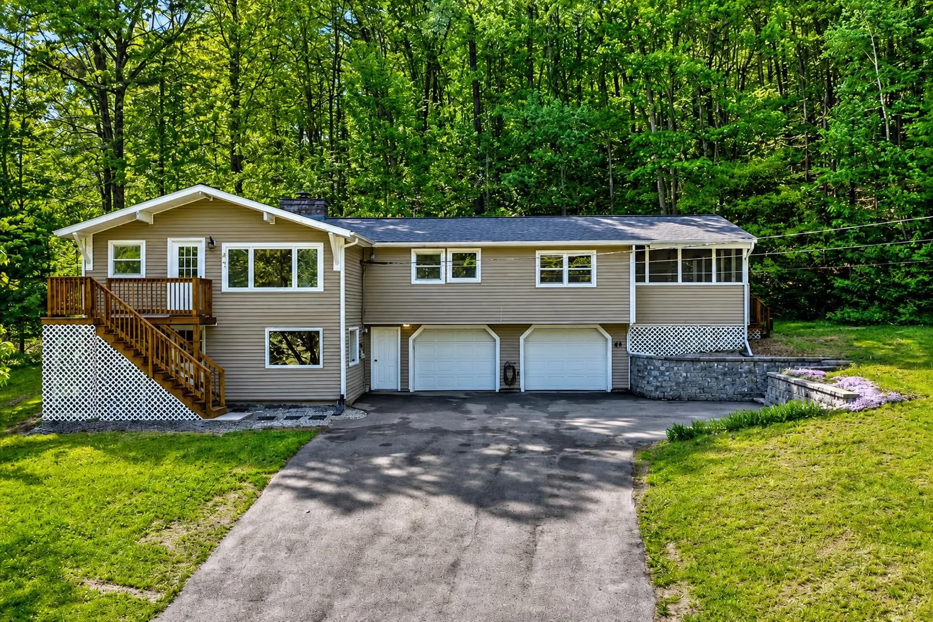 45 Lane Road Raymond NH 03077