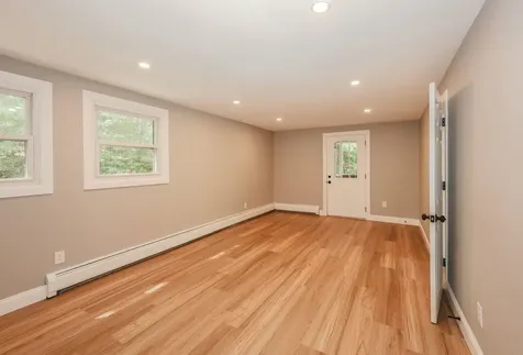 45 Lane Road Raymond NH 03077