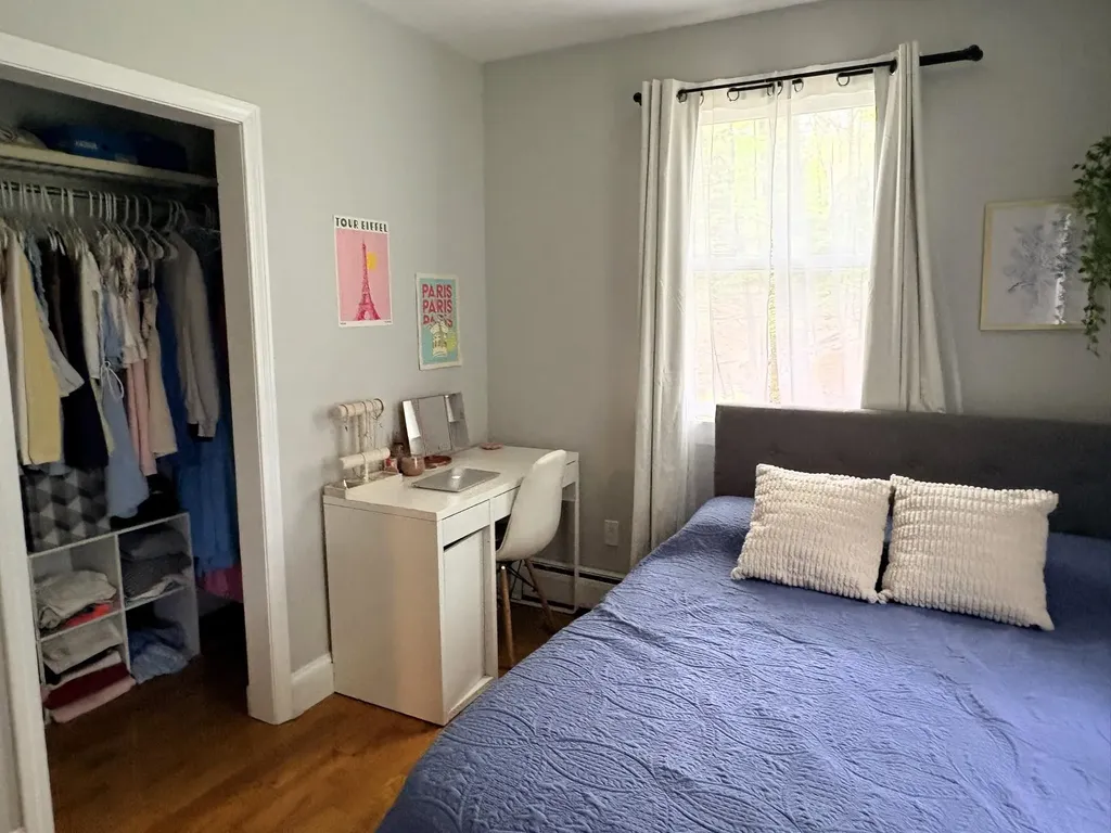 143 Seven Pines Road Holderness NH 03245