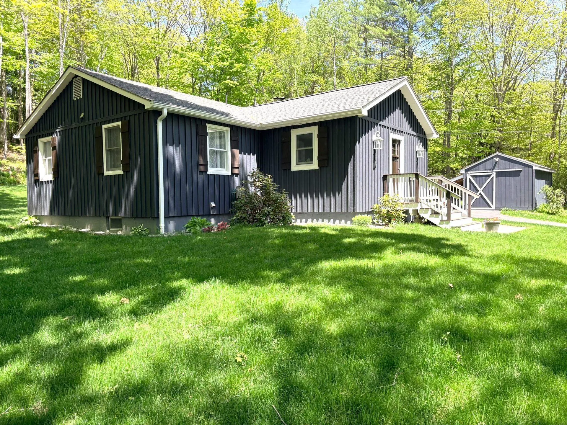 143 Seven Pines Road Holderness NH 03245