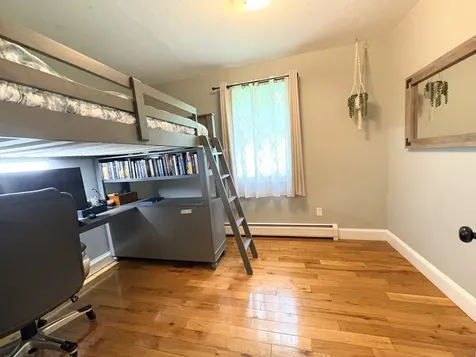 143 Seven Pines Road Holderness NH 03245