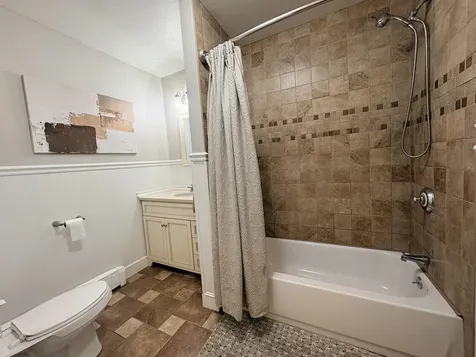 143 Seven Pines Road Holderness NH 03245