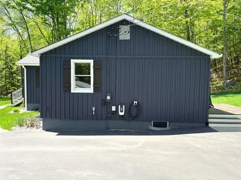 143 Seven Pines Road Holderness NH 03245