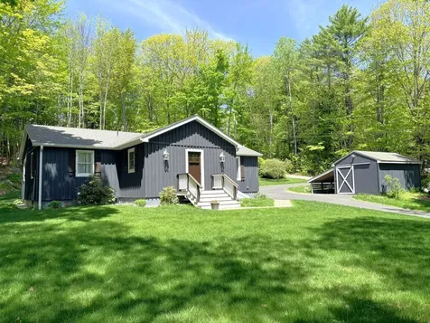 143 Seven Pines Road Holderness NH 03245