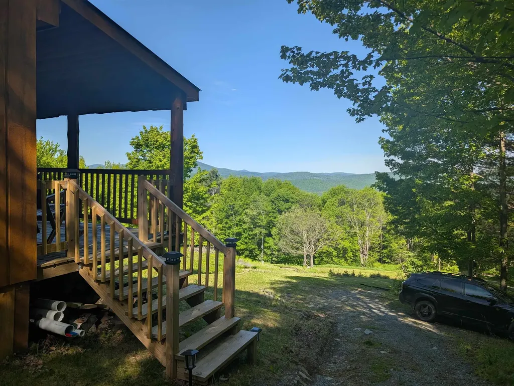 320 Hunt Mountain Road Monroe NH 03771