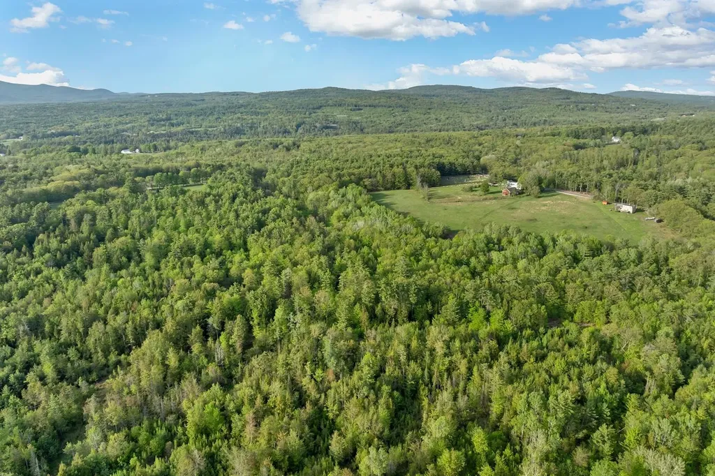 580 C Pine Hill Road Wolfeboro NH 03894