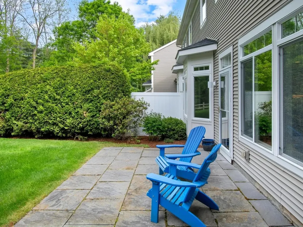 21 Mockingbird Lane South Burlington VT 05403