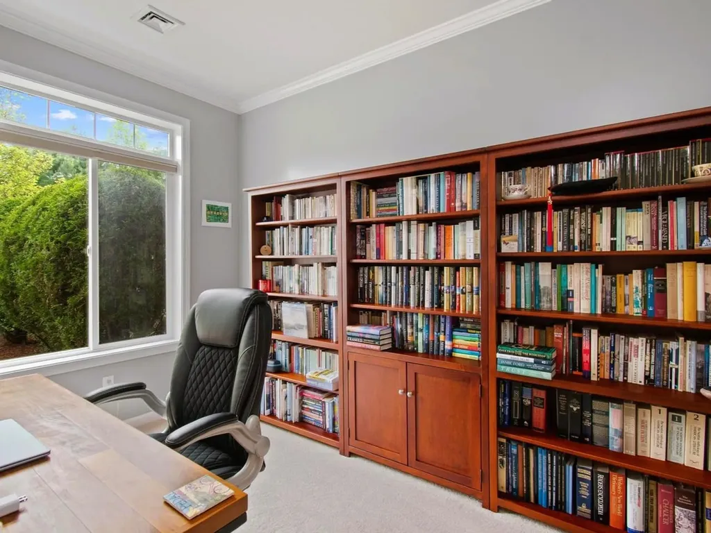 21 Mockingbird Lane South Burlington VT 05403