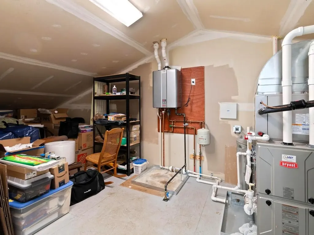 21 Mockingbird Lane South Burlington VT 05403