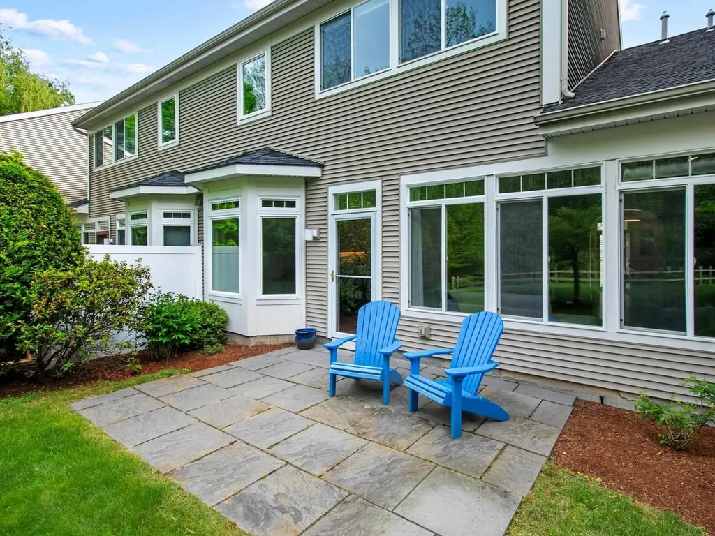 21 Mockingbird Lane South Burlington VT 05403