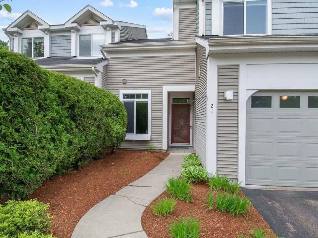 21 Mockingbird Lane South Burlington VT 05403