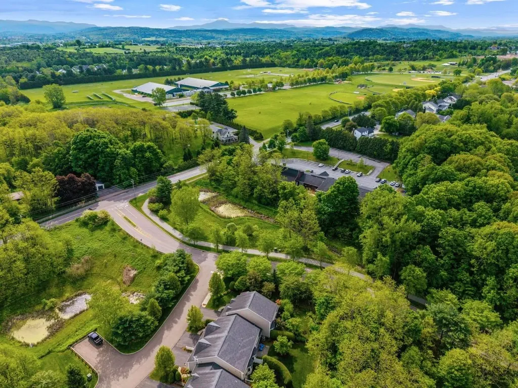 21 Mockingbird Lane South Burlington VT 05403