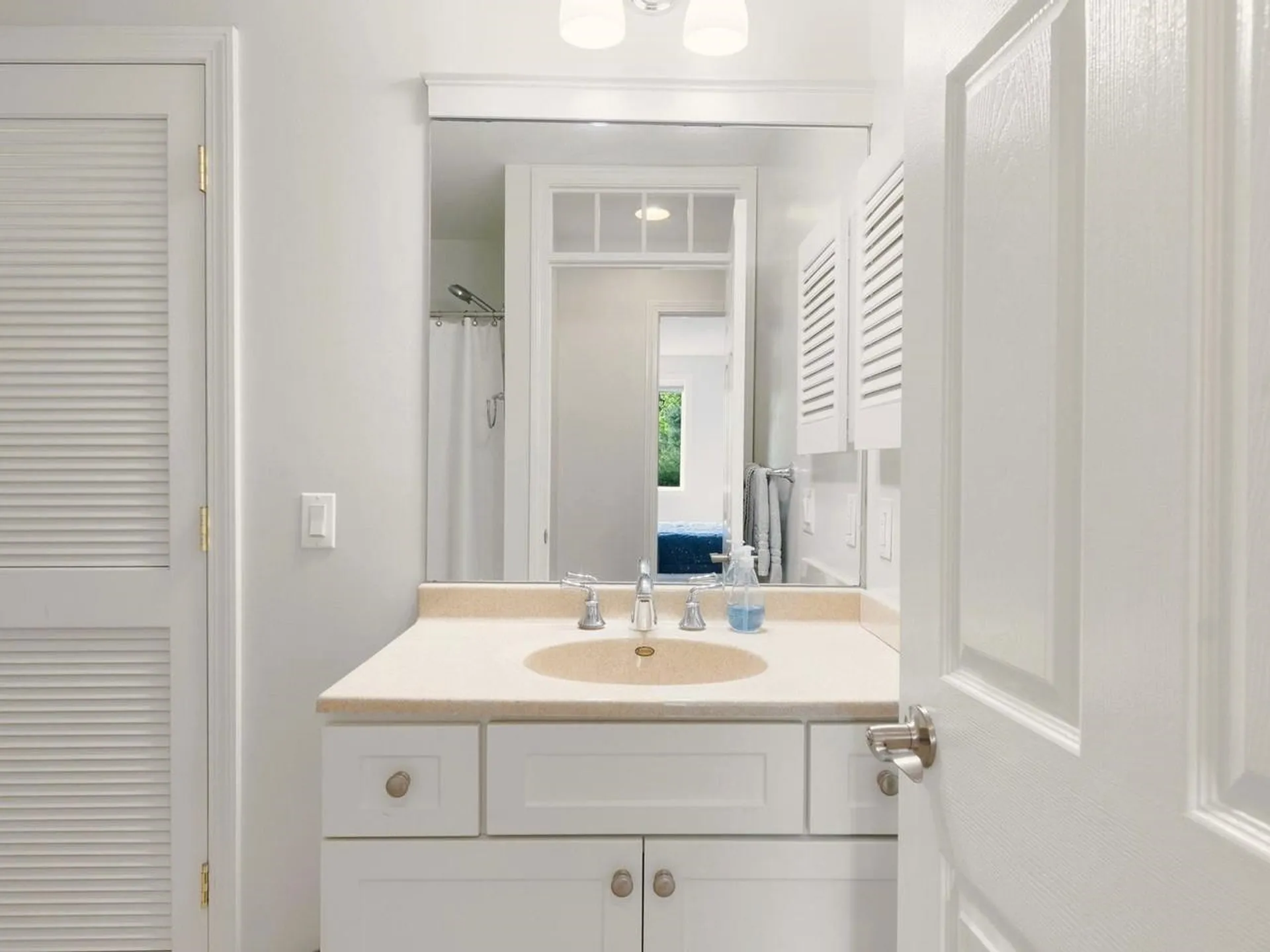 21 Mockingbird Lane South Burlington VT 05403