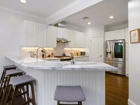 21 Mockingbird Lane South Burlington VT 05403