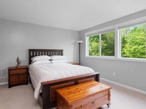 21 Mockingbird Lane South Burlington VT 05403