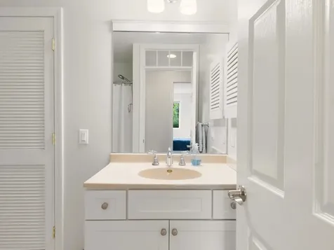 21 Mockingbird Lane South Burlington VT 05403