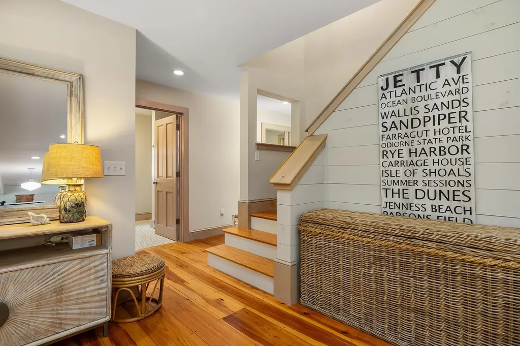 71 W Atlantic Avenue Rye NH 03870