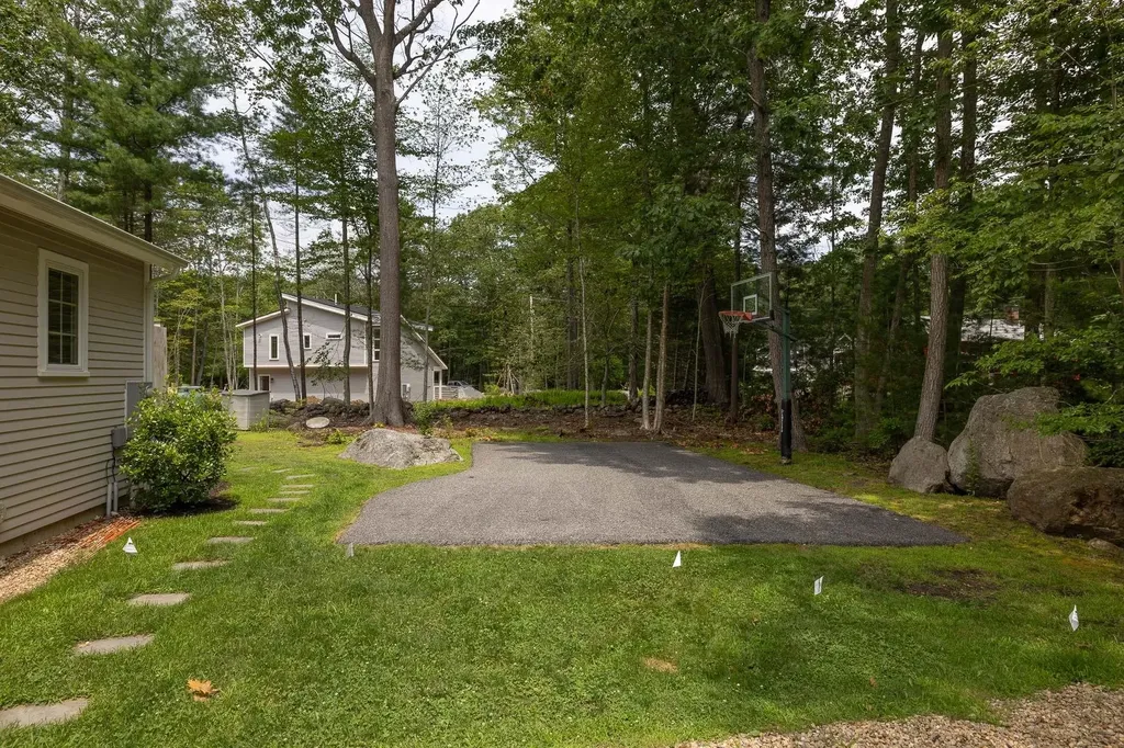 71 W Atlantic Avenue Rye NH 03870