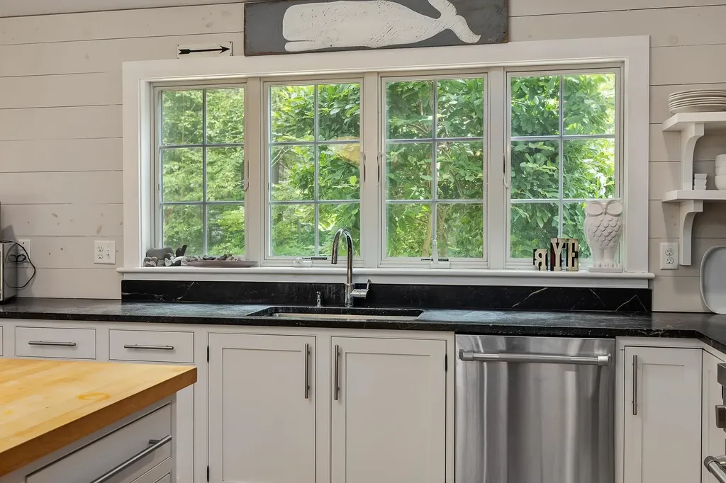 71 W Atlantic Avenue Rye NH 03870