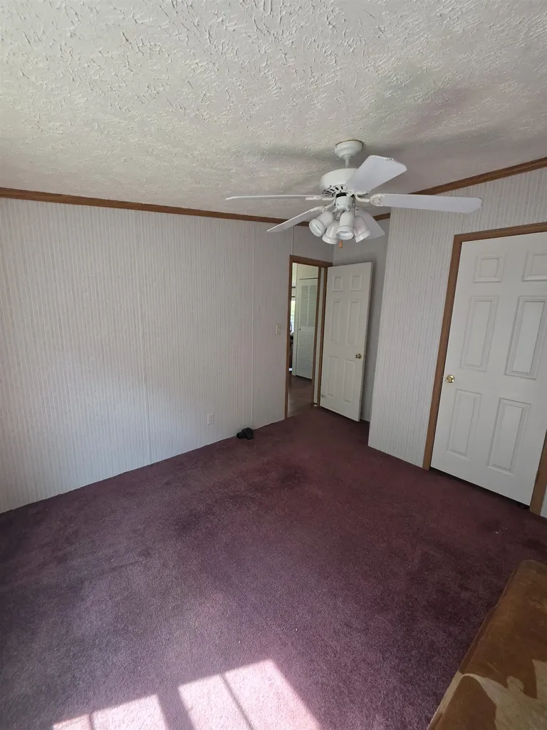 15 Country Lane Fremont NH 03044