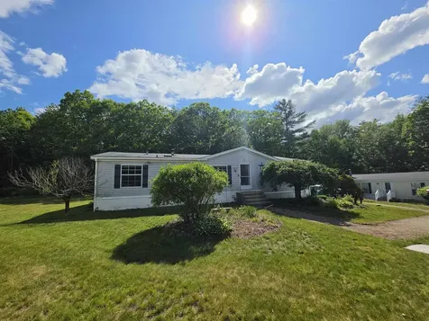 15 Country Lane Fremont NH 03044