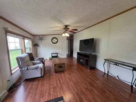 15 Country Lane Fremont NH 03044