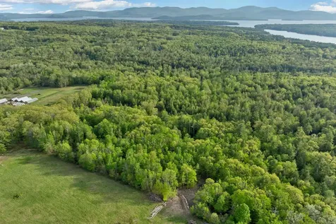 580-B Pine Hill Road Wolfeboro NH 03894
