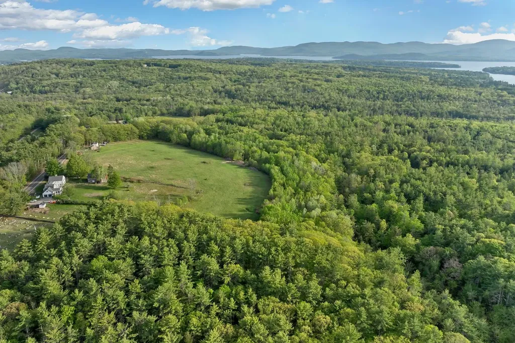 580 A Pine Hill Road Wolfeboro NH 03894