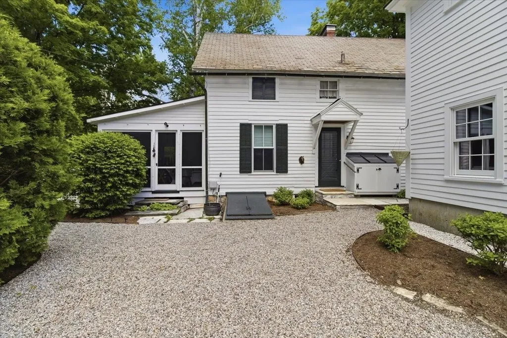 86 Church Street Dorset VT 05251