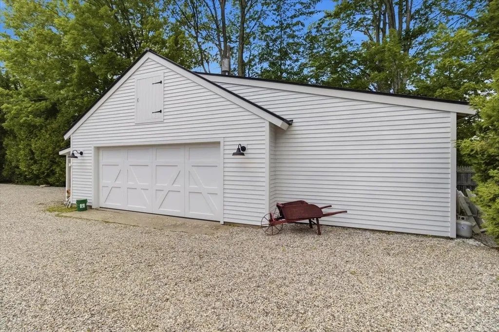 86 Church Street Dorset VT 05251