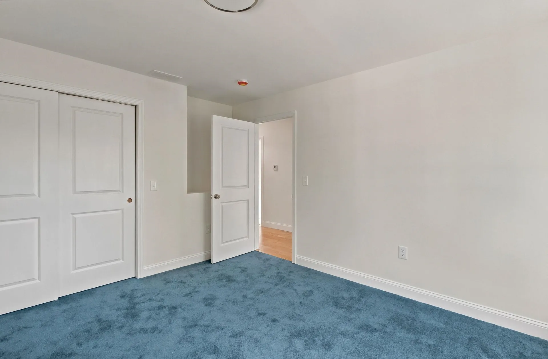 106 Lock Street Nashua NH 03064