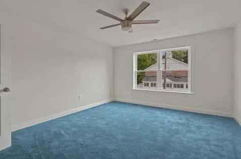 106 Lock Street Nashua NH 03064