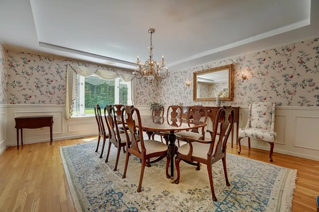 4 Cullen Bay Road Dover NH 03820