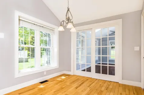 38 Hampton Meadow Hampton NH 03842